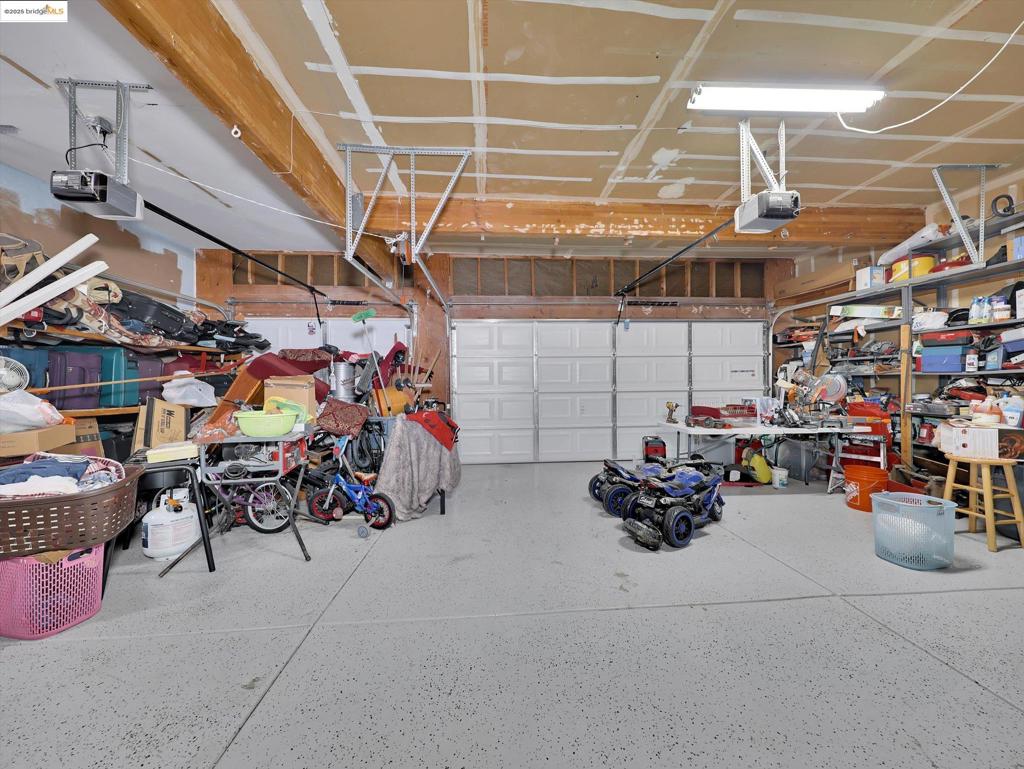 RIDGEROCK - Residential