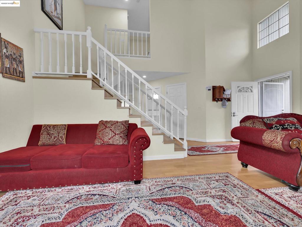 RIDGEROCK - Residential