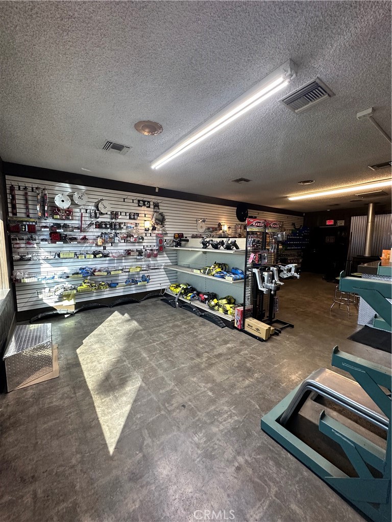 8448 Lacey Boulevard