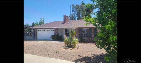 Photo of 510 S Juanita Street, Hemet, CA 92543 (MLS # PW26162140)
