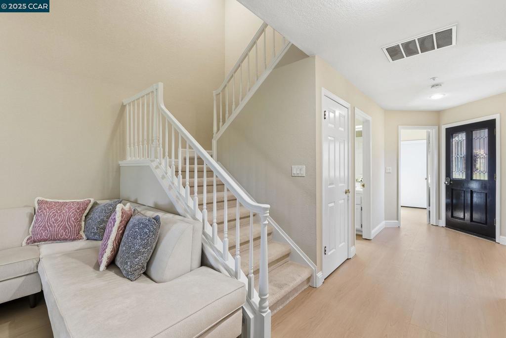 HASLEMERE - Residential Lease