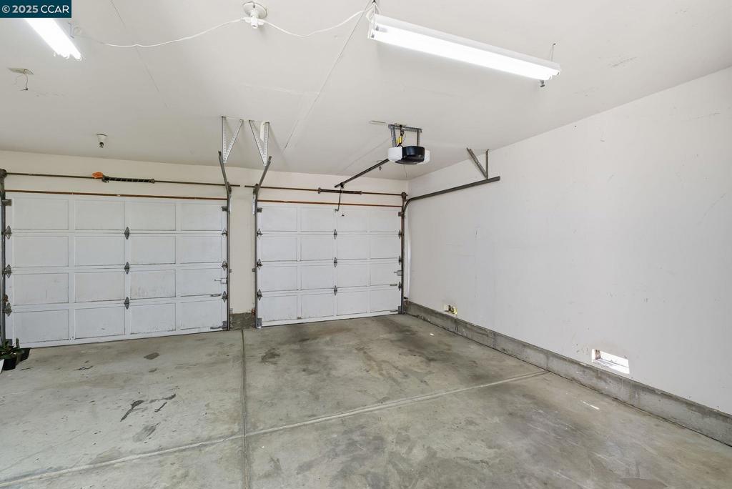 HASLEMERE - Residential Lease