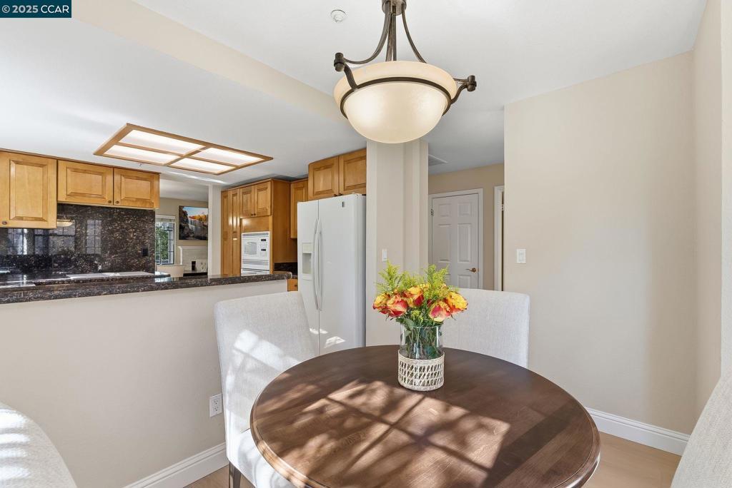 HASLEMERE - Residential Lease