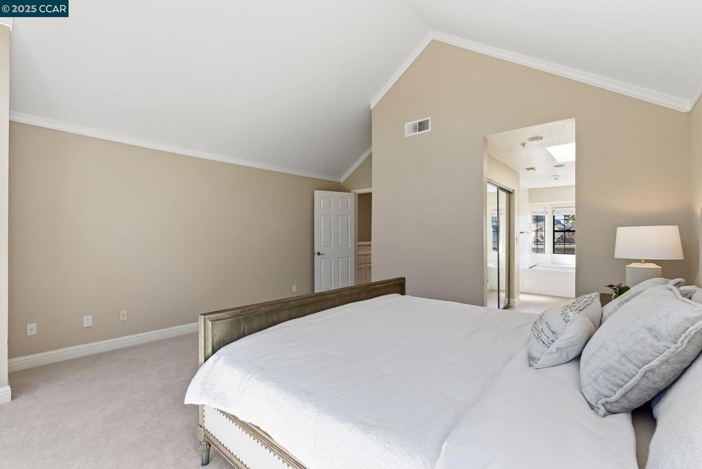 HASLEMERE - Residential Lease