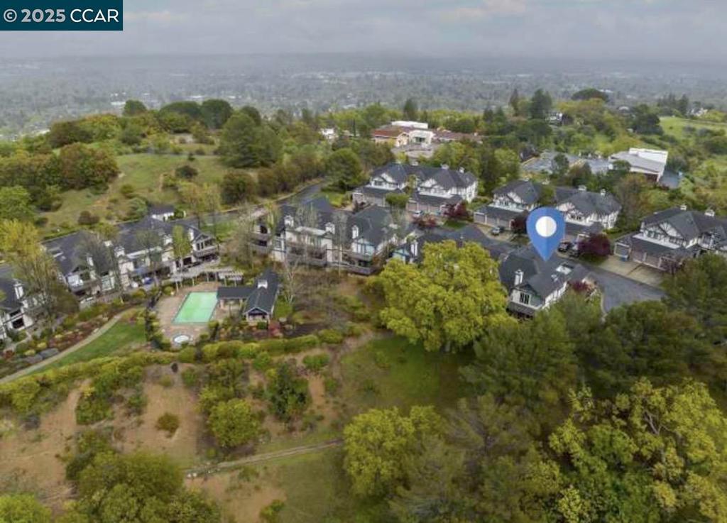 HASLEMERE - Residential Lease