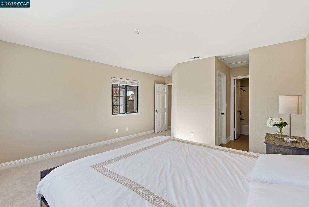 HASLEMERE - Residential Lease