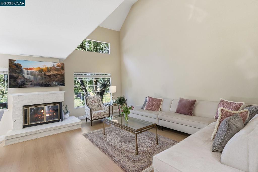 HASLEMERE - Residential Lease