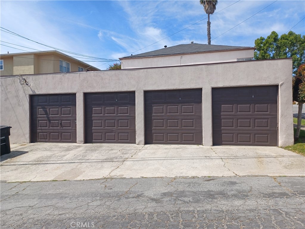 4474 W 60th