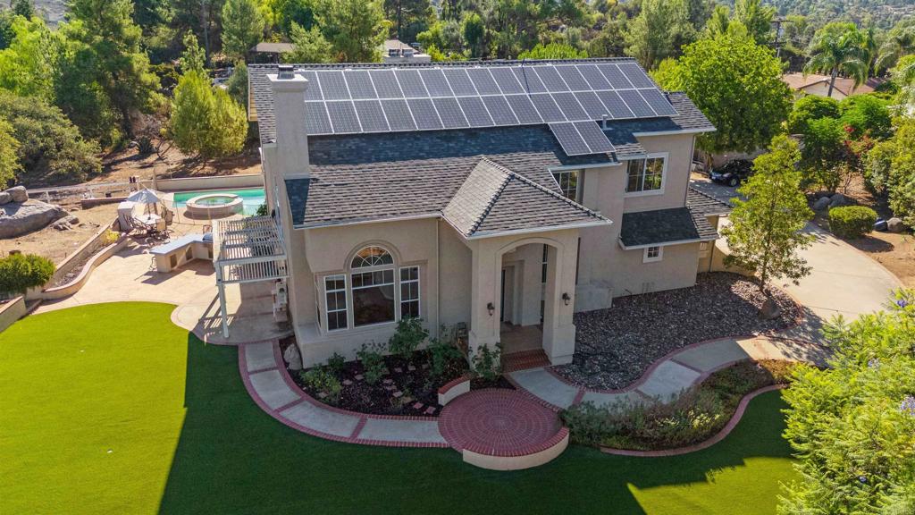 2173 Twisted Oak Ln Lane