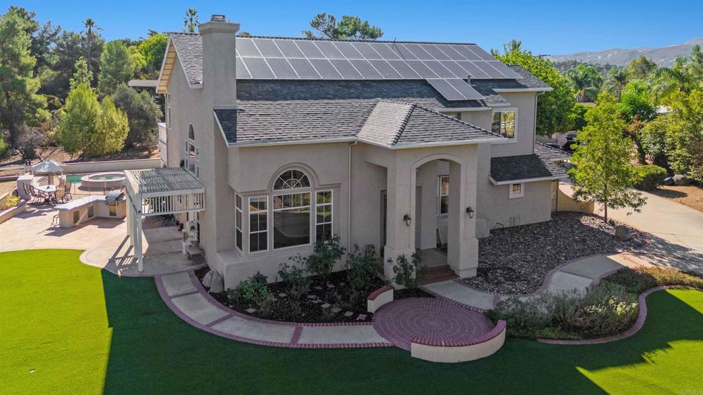2173 Twisted Oak Ln Lane