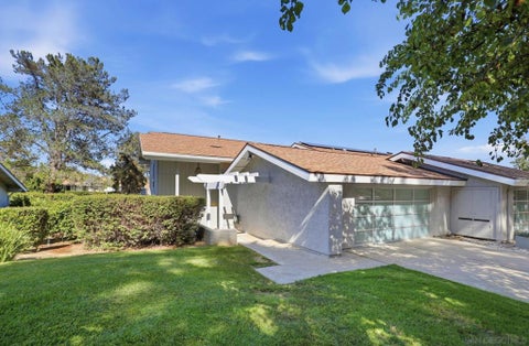 Photo of 2055 Caminito San Nicholas, La Jolla, CA 92037 (MLS # 260014215SD)