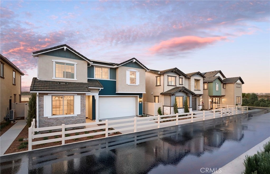 4232 East Flutter Privado