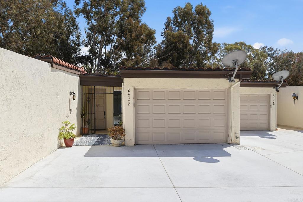 2412 Altisma Way C