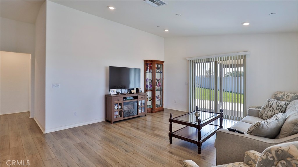 6340 Glenwood Springs Drive