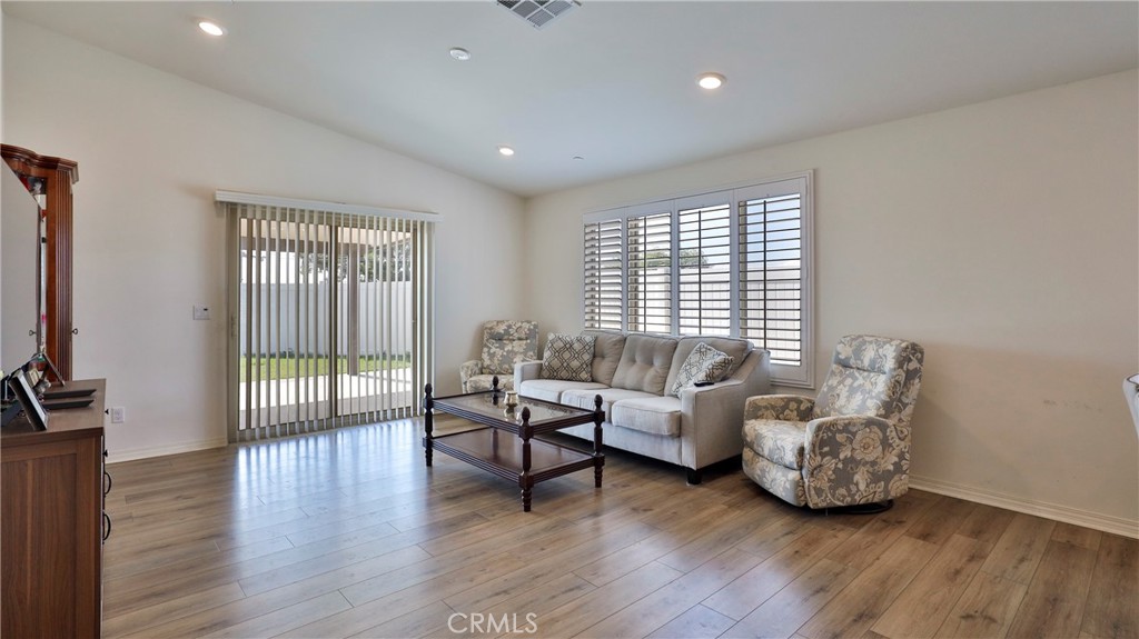 6340 Glenwood Springs Drive