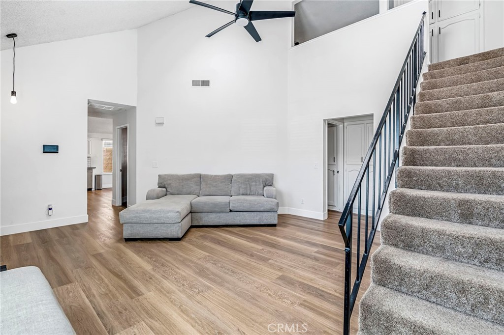 3656 W Harvard