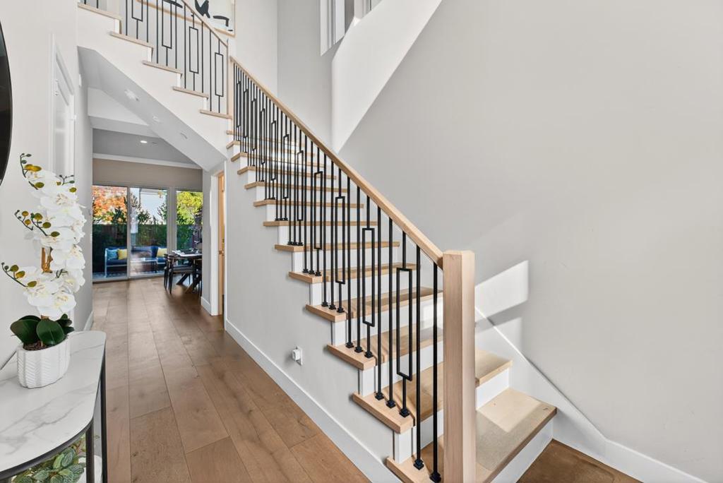 105 Hildebrand Drive