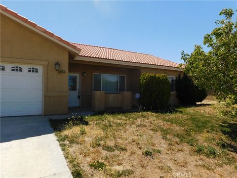Photo of 20863 W West Lake Dr, California City, CA 93505 (MLS # CV26086682)