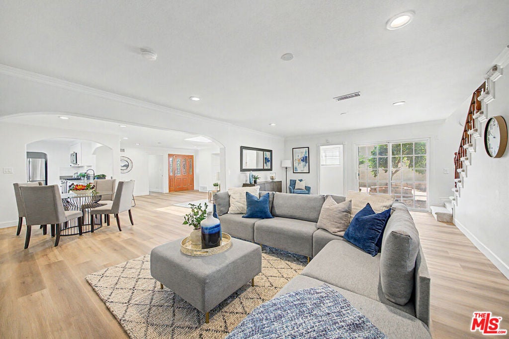 6291 San Ramon Way