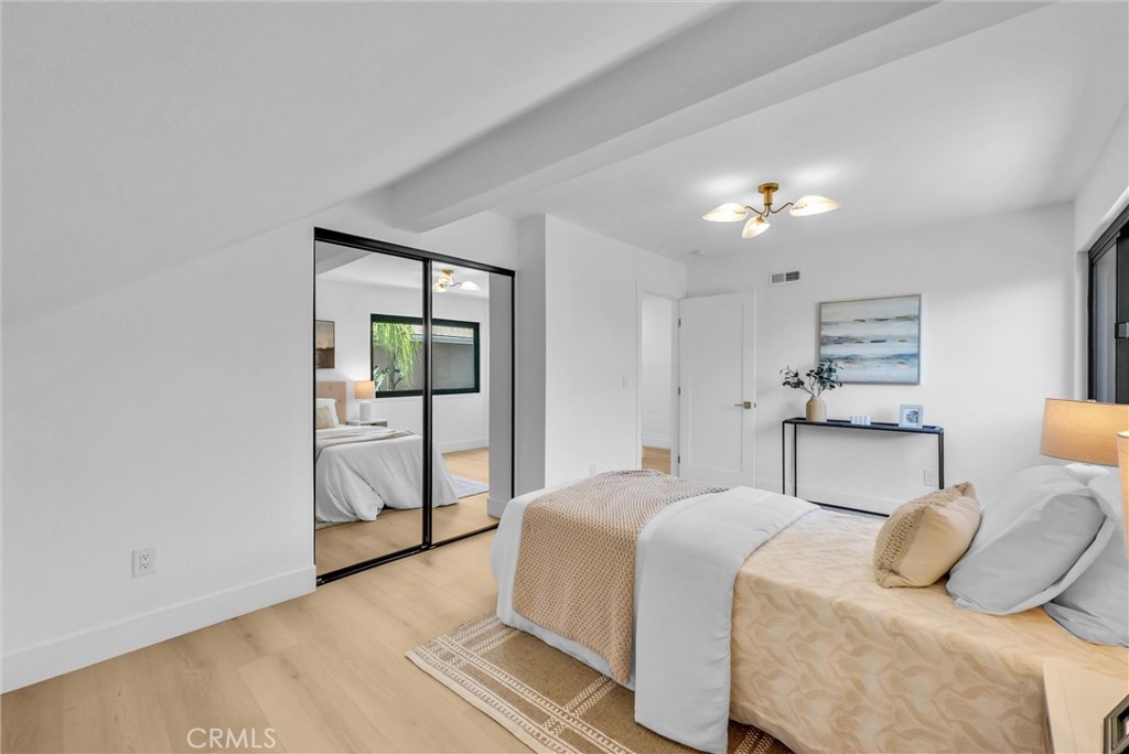 Huntington Beach, California, 92646, United States, 5 Bedrooms Bedrooms, ,4 BathroomsBathrooms,Residential,Active,2042187