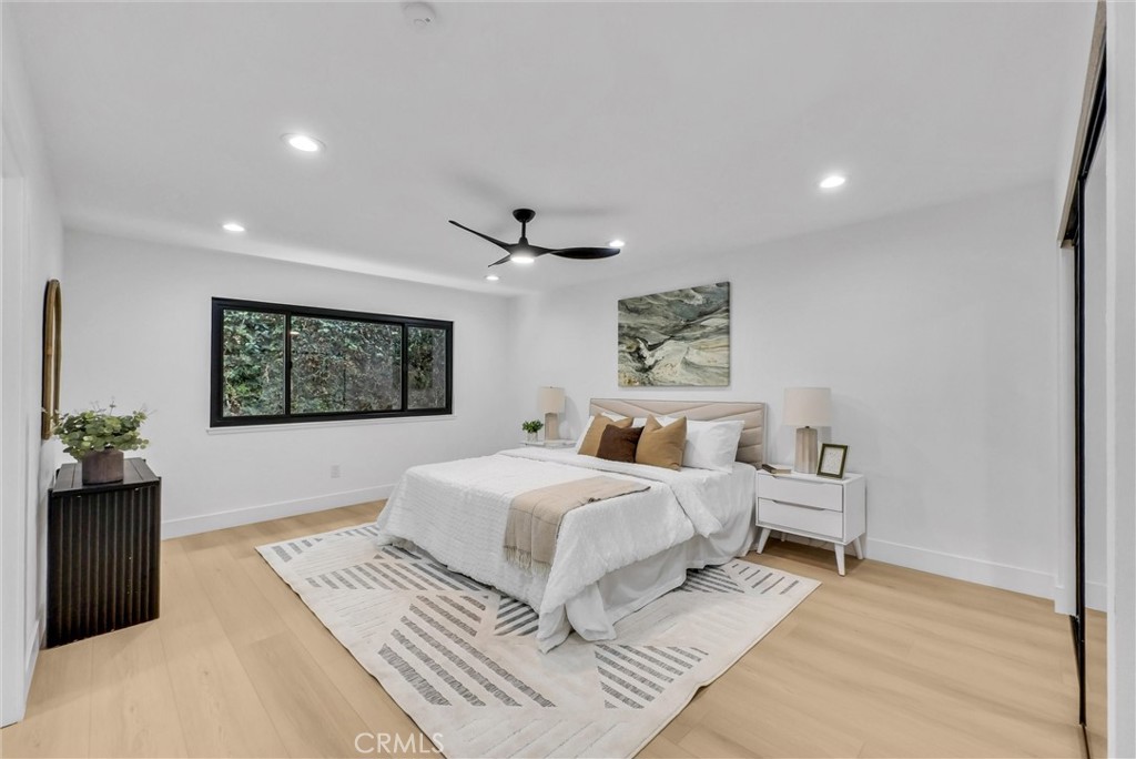 Huntington Beach, California, 92646, United States, 5 Bedrooms Bedrooms, ,4 BathroomsBathrooms,Residential,Active,2042187