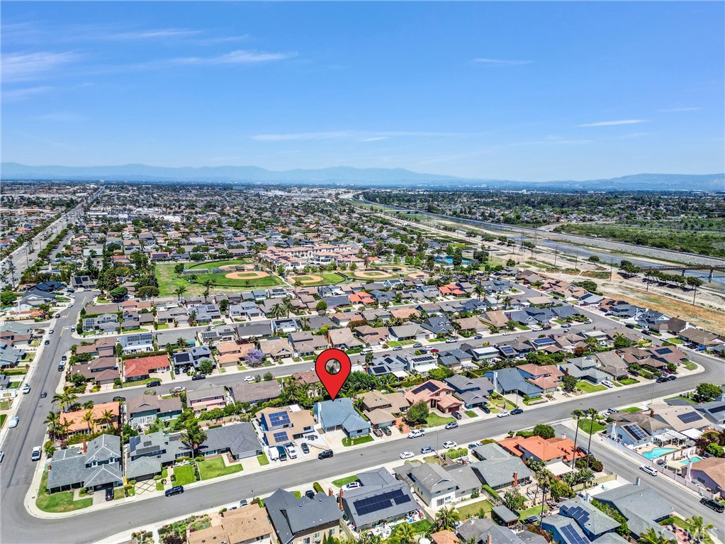 Huntington Beach, California, 92646, United States, 5 Bedrooms Bedrooms, ,4 BathroomsBathrooms,Residential,Active,2042187