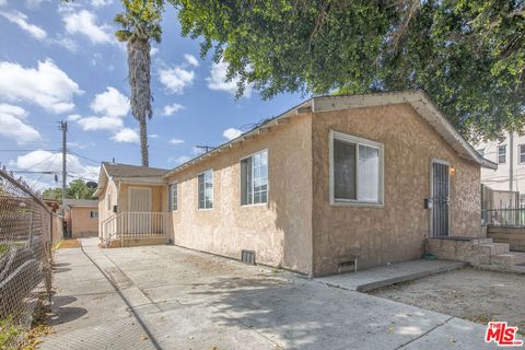 Photo of 312 E 92nd Street, Los Angeles, CA 90003 (MLS # 26641567)