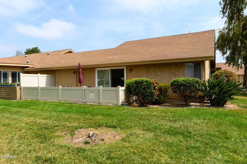28143 Village 28
