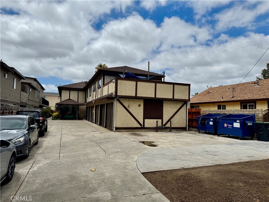 810 S Flower Street