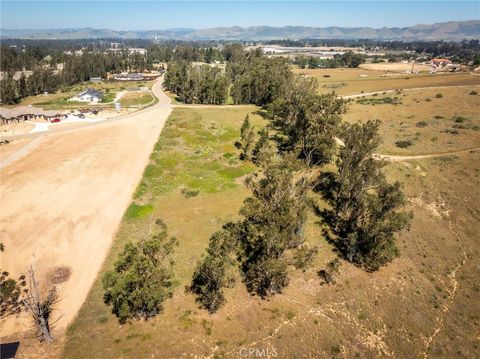 Tiny photo for 1785 Scenic View Way, Nipomo, CA 93444 (MLS # OC26066721)