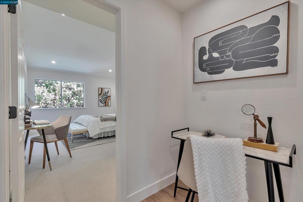 SILVERGATE - Residential