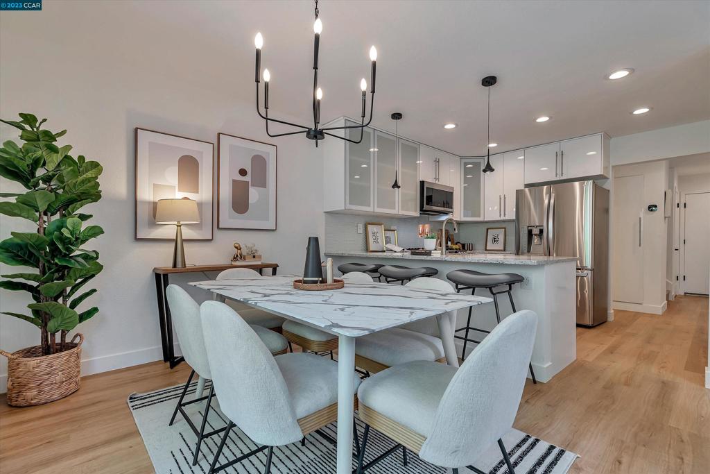 SILVERGATE - Residential