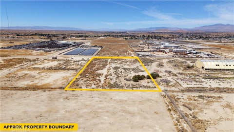Photo of 0 15TH ST & ORANGE ST, Rosamond, CA 93560 (MLS # BB26181214)