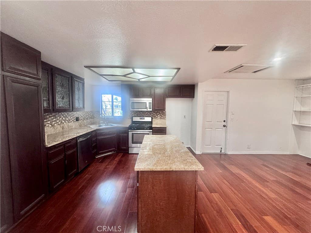 Photo of 201 S Brookside Court, Anaheim, CA 92808 (MLS # PV26160666)