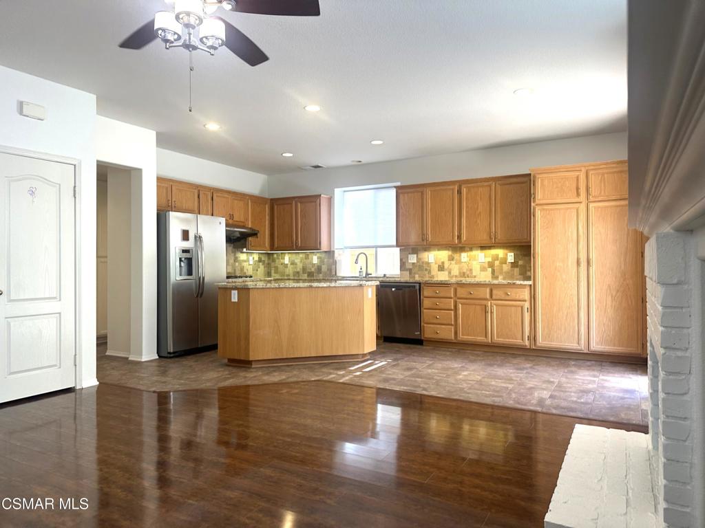 460 Fallbrook Avenue