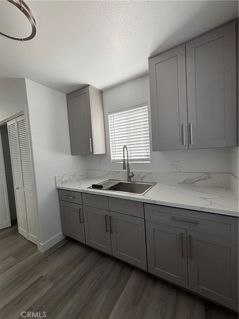 1610 W Civic Center
