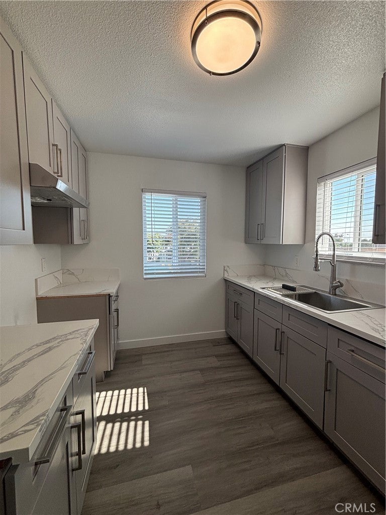 1610 W Civic Center