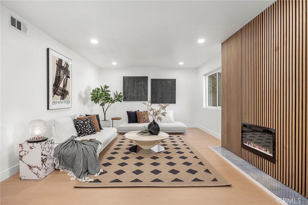 2009 W Las Lanas Lane