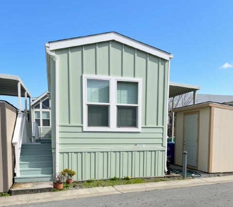 Photo of 1730 Commercial Way #31, Santa Cruz, CA 95065 (MLS # ML82065108)