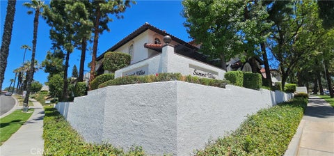 Photo of 901 Via Zapata, Riverside, CA 92507 (MLS # IV26230028)