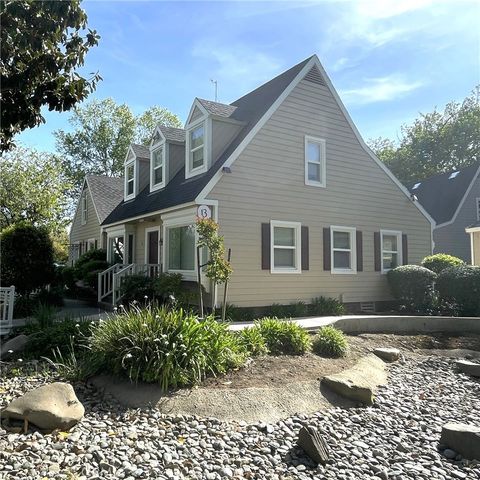 Photo of 13 Williamsburg Ln, Chico, CA 95926 (MLS # SN26083639)