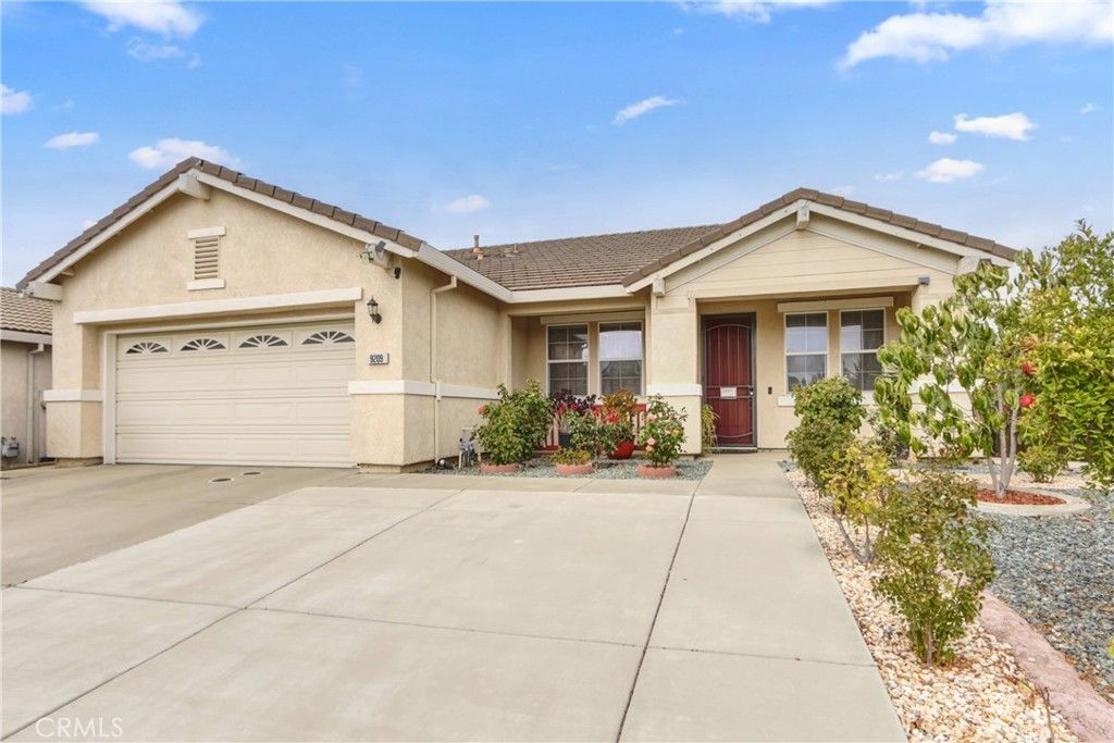 Photo of 9209 Rosecut Court Ct, Sacramento, CA 95829 (MLS # SR25232695)
