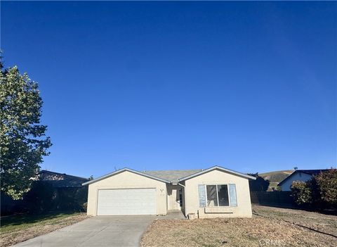 Photo of 210 Calle Arroyo, Shandon, CA 93461 (MLS # SC26075717)