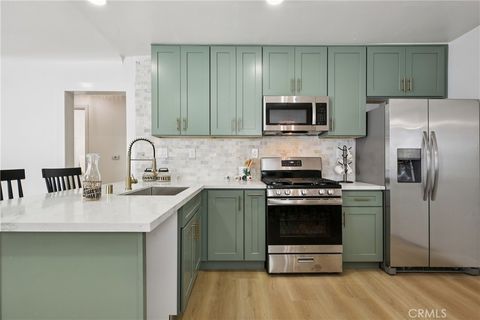 701 E Willow Signal Hill CA 90755