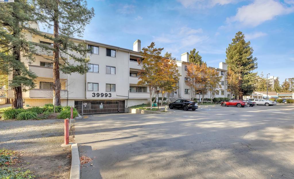 SUNDALE - Residential