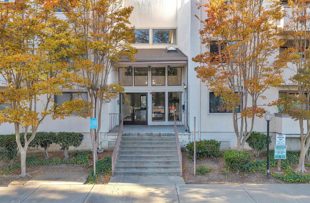 SUNDALE - Residential