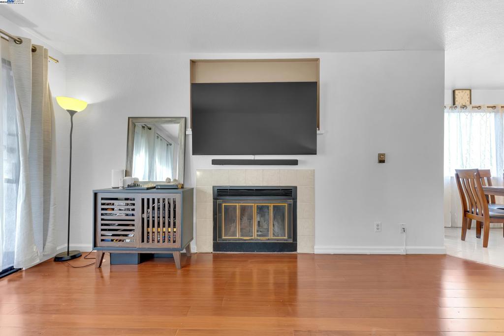 SUNDALE - Residential