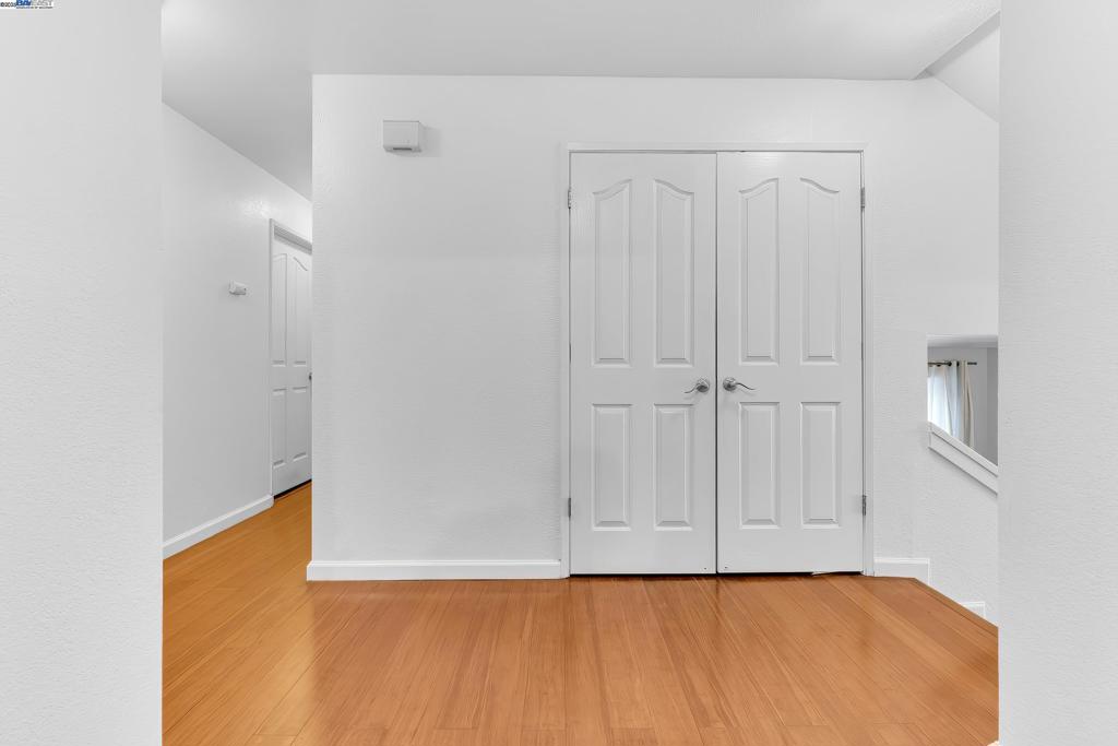 SUNDALE - Residential