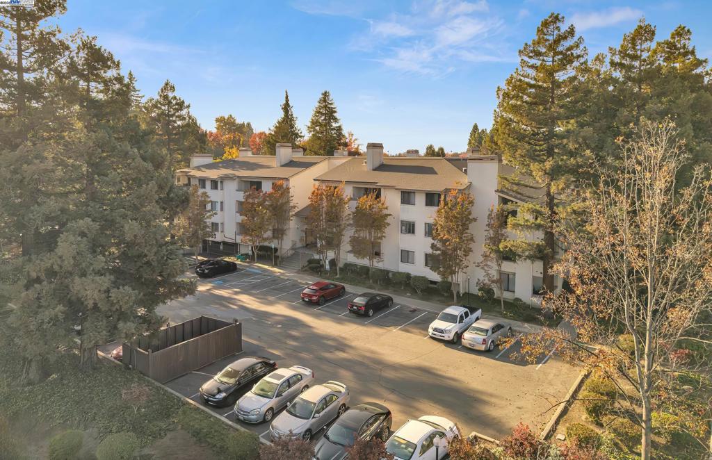 SUNDALE - Residential