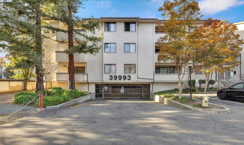 SUNDALE - Residential